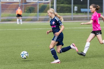 Bild 48 - wCJ Osterroenfelder TSV - VfL Pinneberg : Ergebnis: 0:15